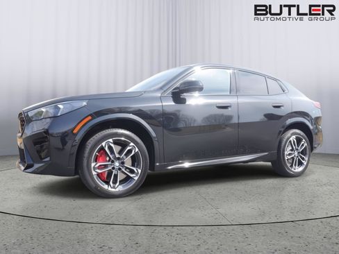 New 2026 BMW X2 xDrive28i w/ Technology Package AWD/4WD image 44