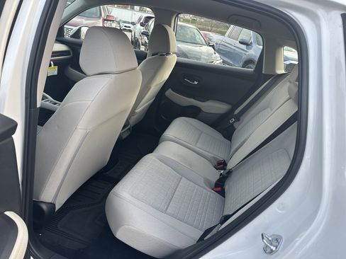 Certified 2025 Honda HR-V LX image 14