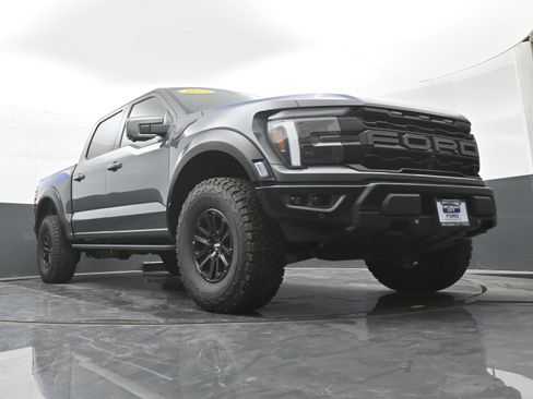 Used 2025 Ford F150 Raptor image 39