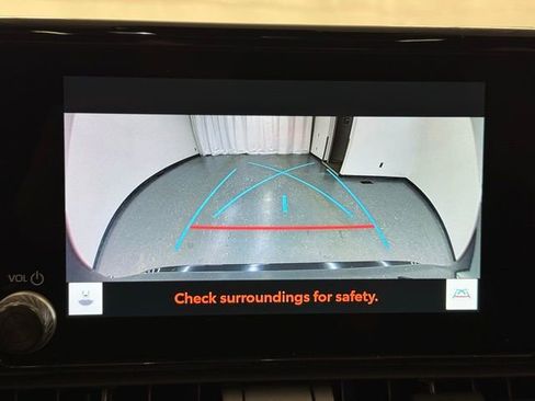 Certified 2025 Toyota RAV4 SE w/ Convenience Package image 16