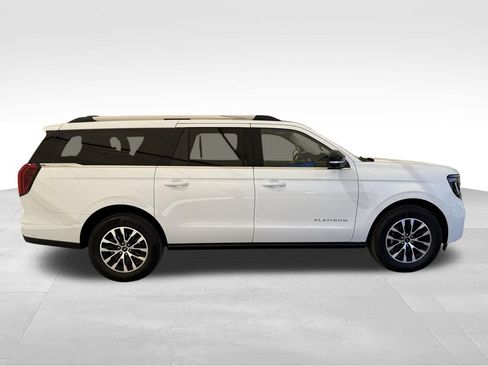 Used 2025 Ford Expedition Max Platinum AWD/4WD image 4
