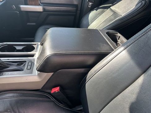 Used 2019 Ford F150 Lariat w/ Equipment Group 502A Luxury image 16