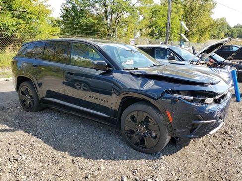 Used 2024 Jeep Wagoneer Launch Edition image 1