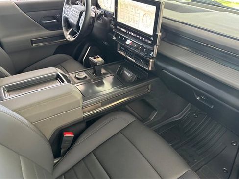 Used 2024 GMC Hummer EV 2X w/ Extreme Off-Road Package image 15