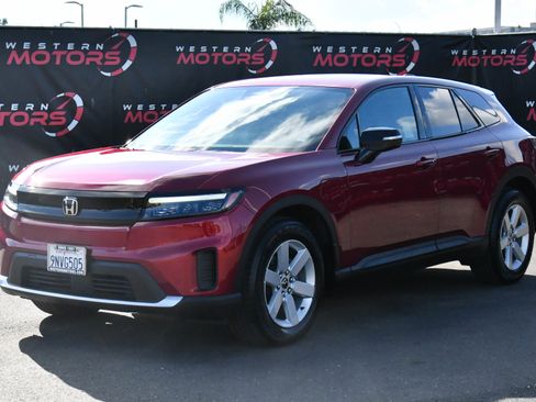 Used 2024 Honda Prologue EX image 3