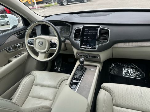 Used 2022 Volvo XC90 T6 Inscription AWD/4WD image 45