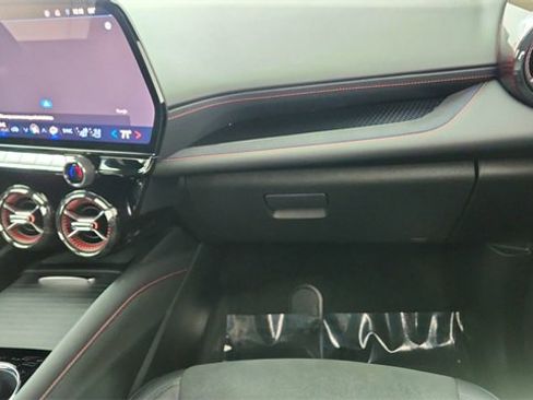 Used 2025 Chevrolet Blazer EV RS image 38