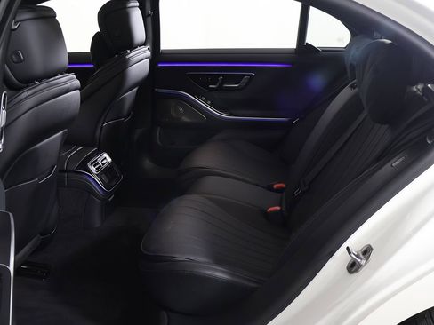 Used 2023 Mercedes-Benz S 500 4MATIC w/ AMG Line image 30