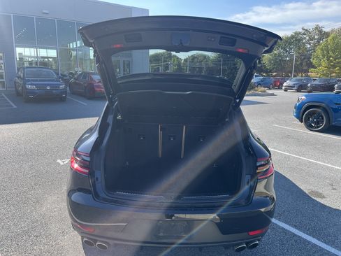 Used 2017 Porsche Macan S image 13