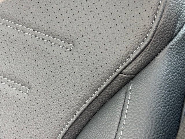 New 2026 Mercedes-Benz C 300 4MATIC Sedan image 34