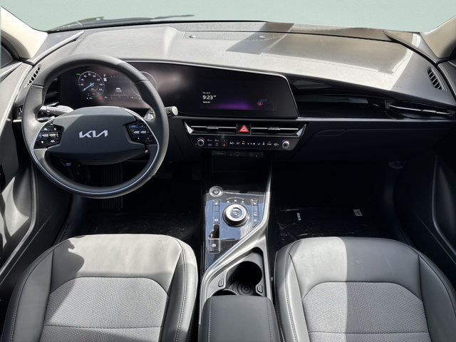 New 2026 Kia Niro Wind FWD image 13