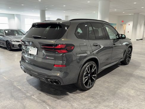 New 2026 BMW X5 M60i image 7