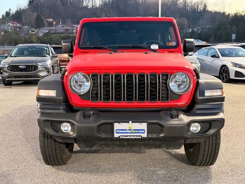 Used 2024 Jeep Wrangler Sport S image 16