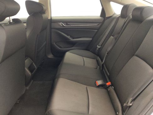 Used 2019 Honda Accord LX image 18