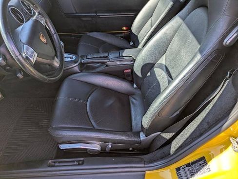 Used 2005 Porsche Boxster RWD image 16