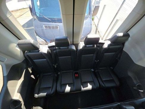 Used 2024 Ford Transit 350 XL image 12