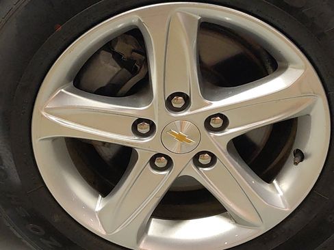Used 2022 Chevrolet Malibu LT FWD image 31