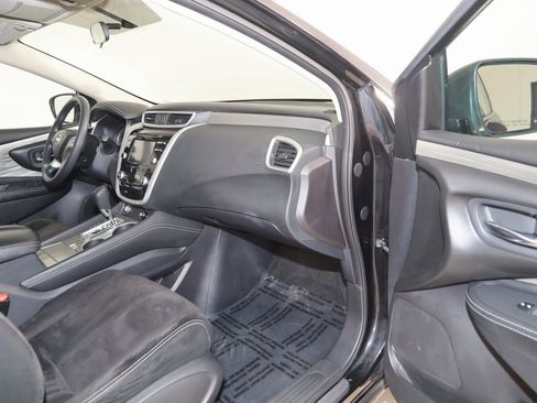 Used 2017 Nissan Murano S image 37