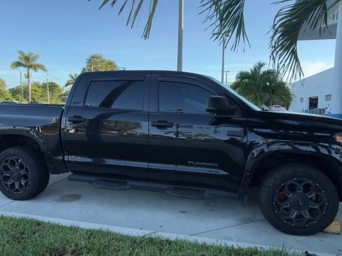 Used 2021 Toyota Tundra SR5 RWD image 8