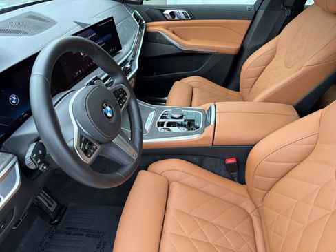 Certified 2024 BMW X5 sDrive40i w/ M Sport Package RWD image 4