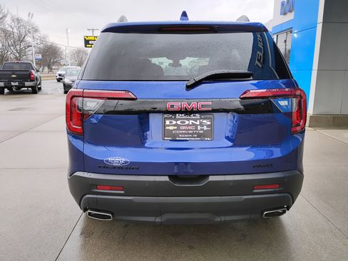 Used 2023 GMC Acadia SLE w/ Driver Convenience Package image 34