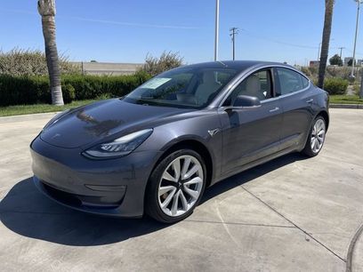 Used 2019 Tesla Model 3 Mid Range