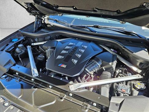 New 2026 BMW X5 M60i w/ Climate Comfort Package image 16