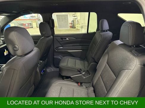 Certified 2024 Chevrolet Traverse LT image 38