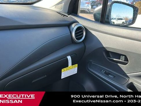 New 2025 Nissan Versa S w/ Trunk Package image 18
