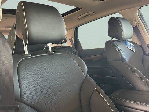 New 2026 Genesis GV80 2.5T Prestige AWD/4WD image 19