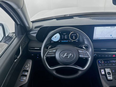 Used 2025 Hyundai Palisade Limited image 18