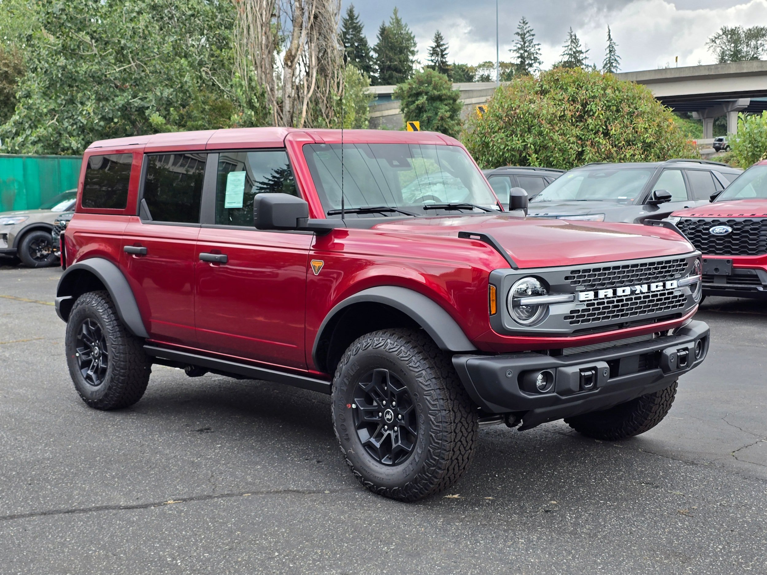 New 2026 Ford Bronco Badlands AWD/4WD image 3