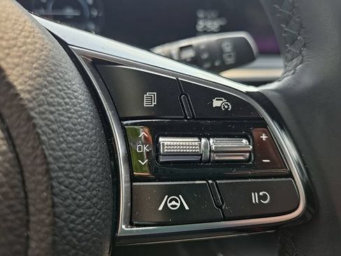 Certified 2026 Kia Seltos EX w/ EX Sunroof Package AWD/4WD image 18
