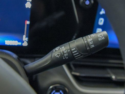 Used 2025 Chevrolet TrailBlazer LT image 23