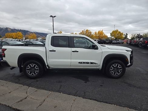 Certified 2024 Nissan Frontier SV w/ Hardbody Edition image 5