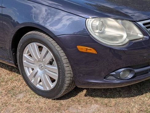 Used 2010 Volkswagen Eos Komfort FWD image 9