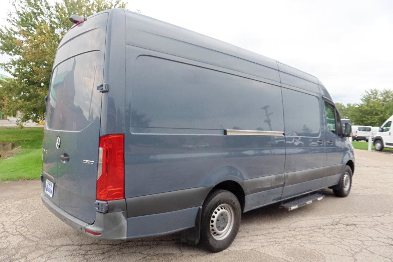 Used 2019 Mercedes-Benz Sprinter 170 image 23