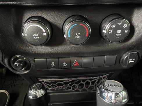 Used 2017 Jeep Wrangler Unlimited Sport w/ Quick Order Package 24S image 31