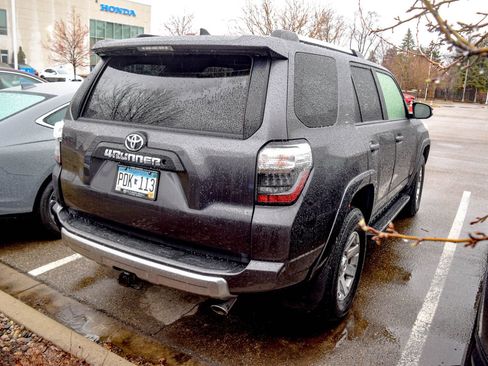 Used 2016 Toyota 4Runner Trail Premium image 5