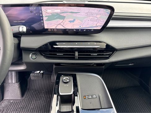 New 2026 Buick Enclave Sport Touring w/ Power Package image 13