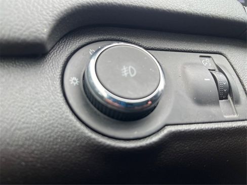 Used 2017 Buick Regal Sport Touring image 18