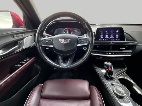 Used 2022 Cadillac CT4 V w/ Technology Package RWD image 6