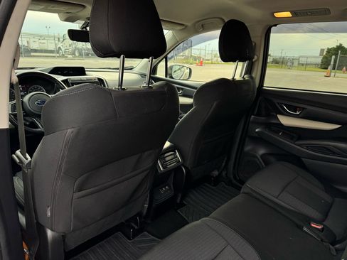 Used 2019 Subaru Ascent Premium w/ Popular Package #3 image 17