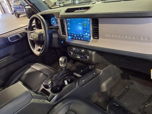 Used 2026 Ford Bronco Outer Banks AWD/4WD image 30