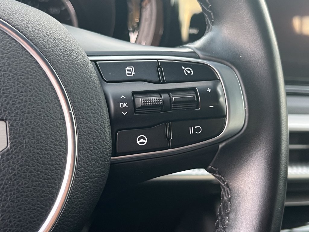 Used 2022 Kia K5 GT-Line FWD image 21
