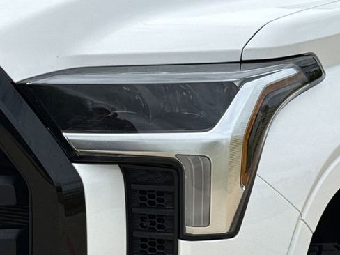 Used 2024 Toyota Tundra SR w/ SR Tow Package image 4