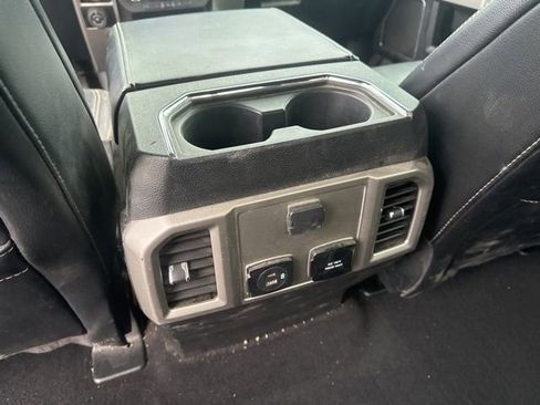 Used 2020 Ford F250 Lariat w/ Chrome Package AWD/4WD image 25
