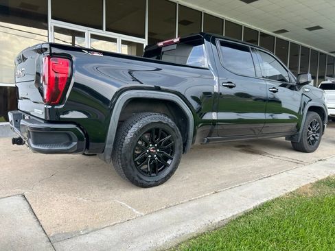 Used 2022 GMC Sierra 1500 Elevation w/ Elevation Premium Package AWD/4WD image 7