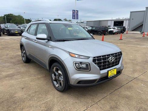 New 2026 Hyundai Venue SEL FWD image 75
