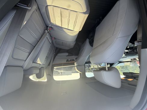 Used 2022 Honda CR-V EX-L image 5